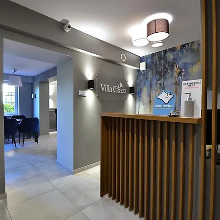 Poduszka Grace Bed & Breakfast 3*